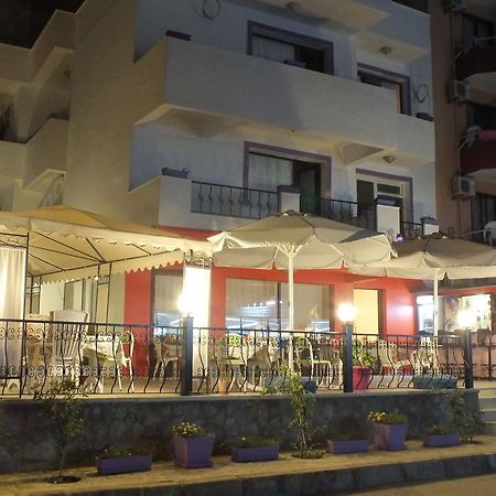 קוסדסי Hotel Dorukhan מראה חיצוני תמונה